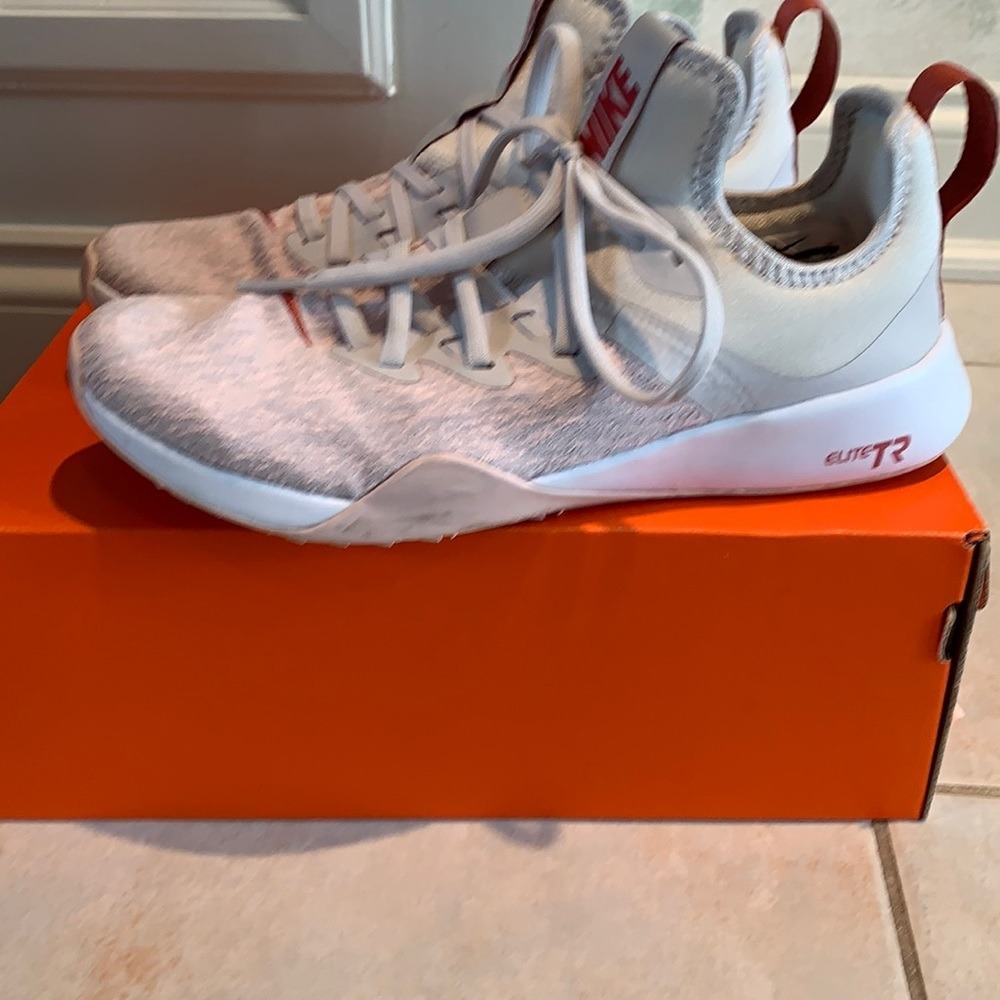 Nike Foundation Elite TR Women's Training Shoes Size 7